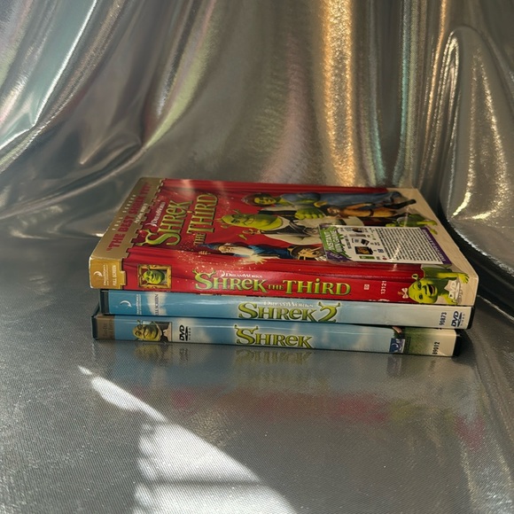 Shrek 1,2 and 3 DVD bundle Dreamworks - Picture 1 of 11